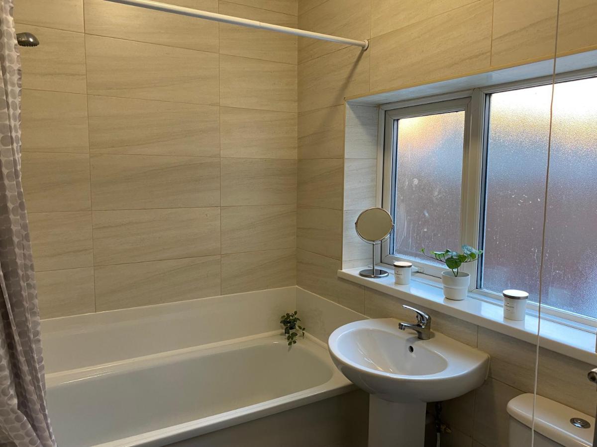 Overhill - Spacious 2 Bed Ground Floor Flat Close To Newcastle Gateshead Zewnętrze zdjęcie